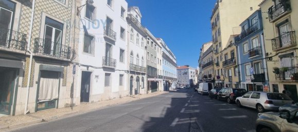 163m² Commercial property in Lisbon, Portugal No. 287318 15