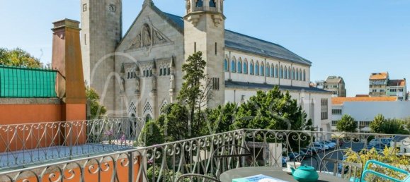 Дом с 6 спальнями в Порту, Португалия № 93721 9