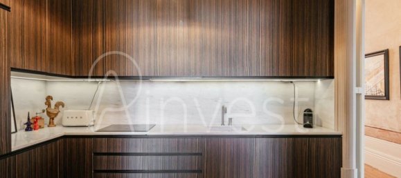 Дом с 6 спальнями в Порту, Португалия № 93721 11