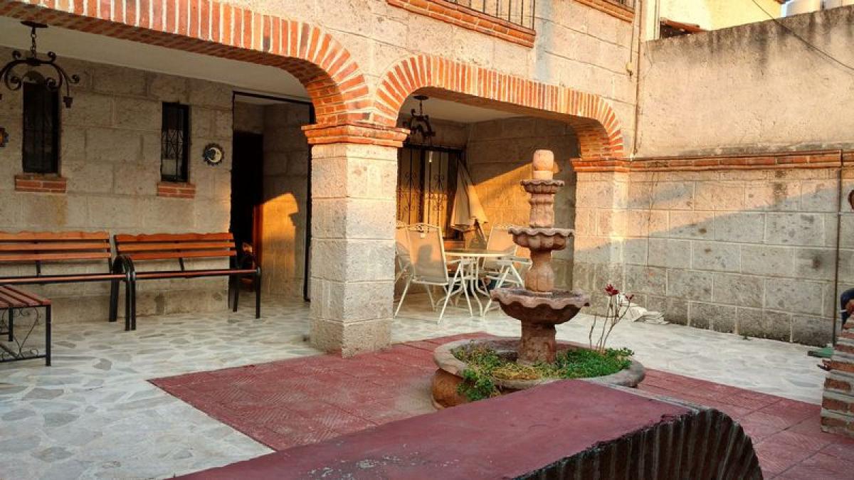 3 bedrooms House in Queretaro, Mexico No. 149063