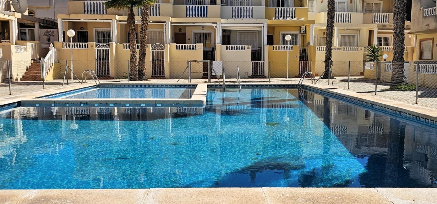 Bungalow T2 em Guardamar del Segura, Spain N.º 369977