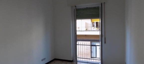 4 rooms Apartment in Imperia, Italy No. 224579 7