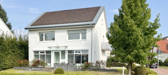 6-salle Bâtiment à Lippe, Germany No. 163852 2