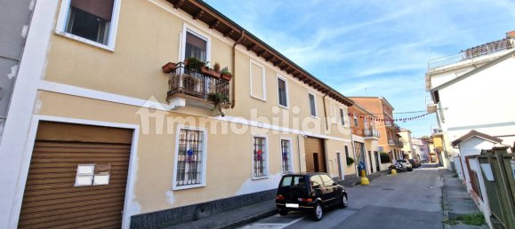 2 bedrooms House in Lacchiarella, Italy No. 11706 48