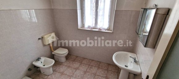 2 bedrooms House in Lacchiarella, Italy No. 11706 2