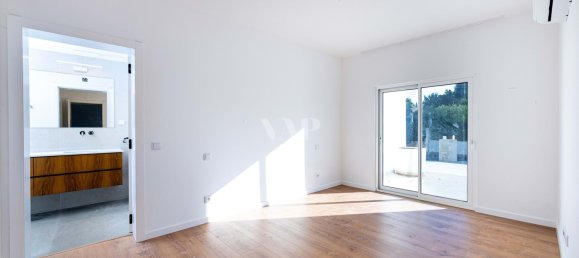 4 bedrooms Villa in Quarteira, Portugal No. 98848 14