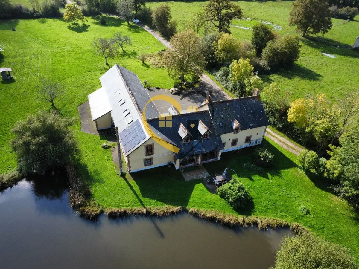 7 غرف نوم منزل في Henrichemont, France رقم 157182