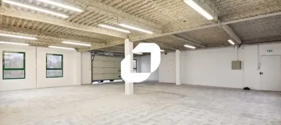 Büro in Viry-Chatillon, France 1340m², Nr. 302404 14