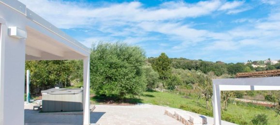 4 rooms House in Locorotondo, Italy No. 162174 27