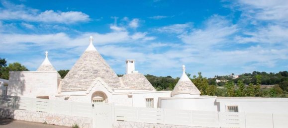 4 rooms House in Locorotondo, Italy No. 162174 2