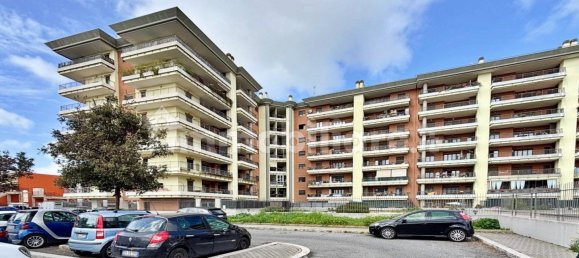 Apartamento de 2 dormitorios en Fiumicino, Italy No. 194764 14