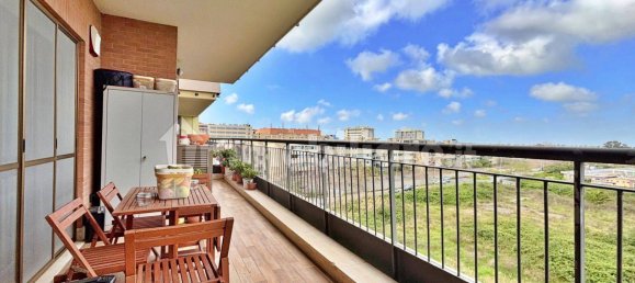 Apartamento de 2 dormitorios en Fiumicino, Italy No. 194764 4