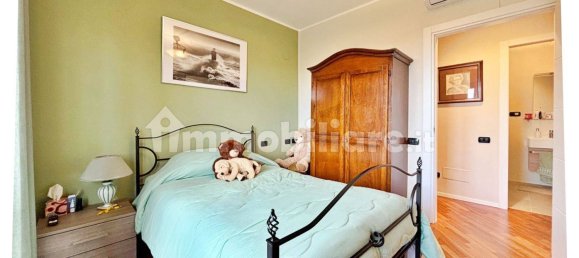 Apartamento de 2 dormitorios en Fiumicino, Italy No. 194764 9