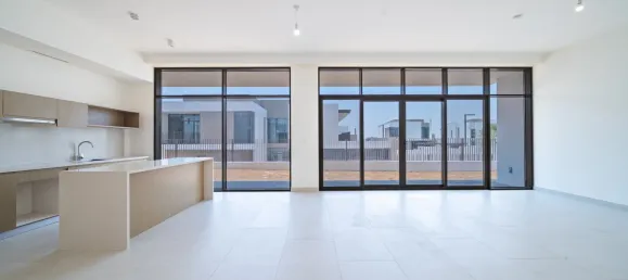 Villa T5 em Al Furjan, UAE N.º 105995 3