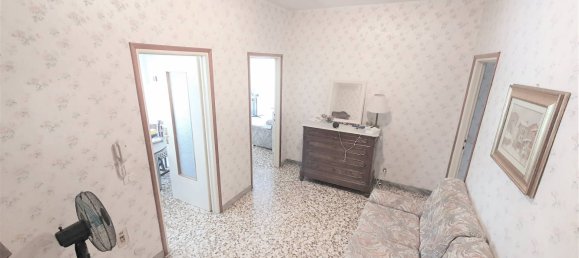 2 bedrooms Apartment in Malgrate, Italy No. 229075 4