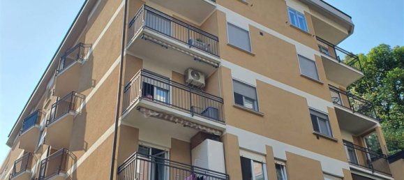 2 bedrooms Apartment in Malgrate, Italy No. 229075 17