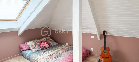 Casa de 4 dormitorios en Saint-Pierre-la-Cour, France No. 96337 31