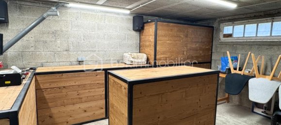 Casa de 4 dormitorios en Saint-Pierre-la-Cour, France No. 96337 37