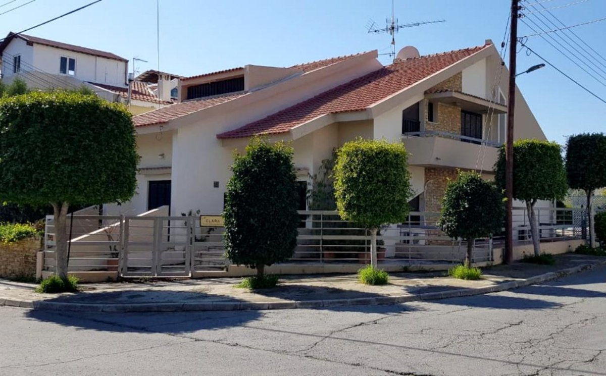 Villa de 4 dormitorios en Limassol, Cyprus No. 12811