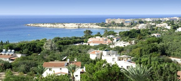 4 bedrooms Villa in Paphos, Cyprus No. 10391 4