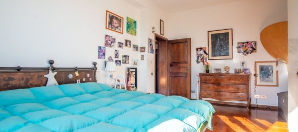 3 bedrooms Villa in Siena, Italy No. 319009 13