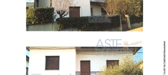 10 bedrooms House in Quarrata, Italy No. 342624 3