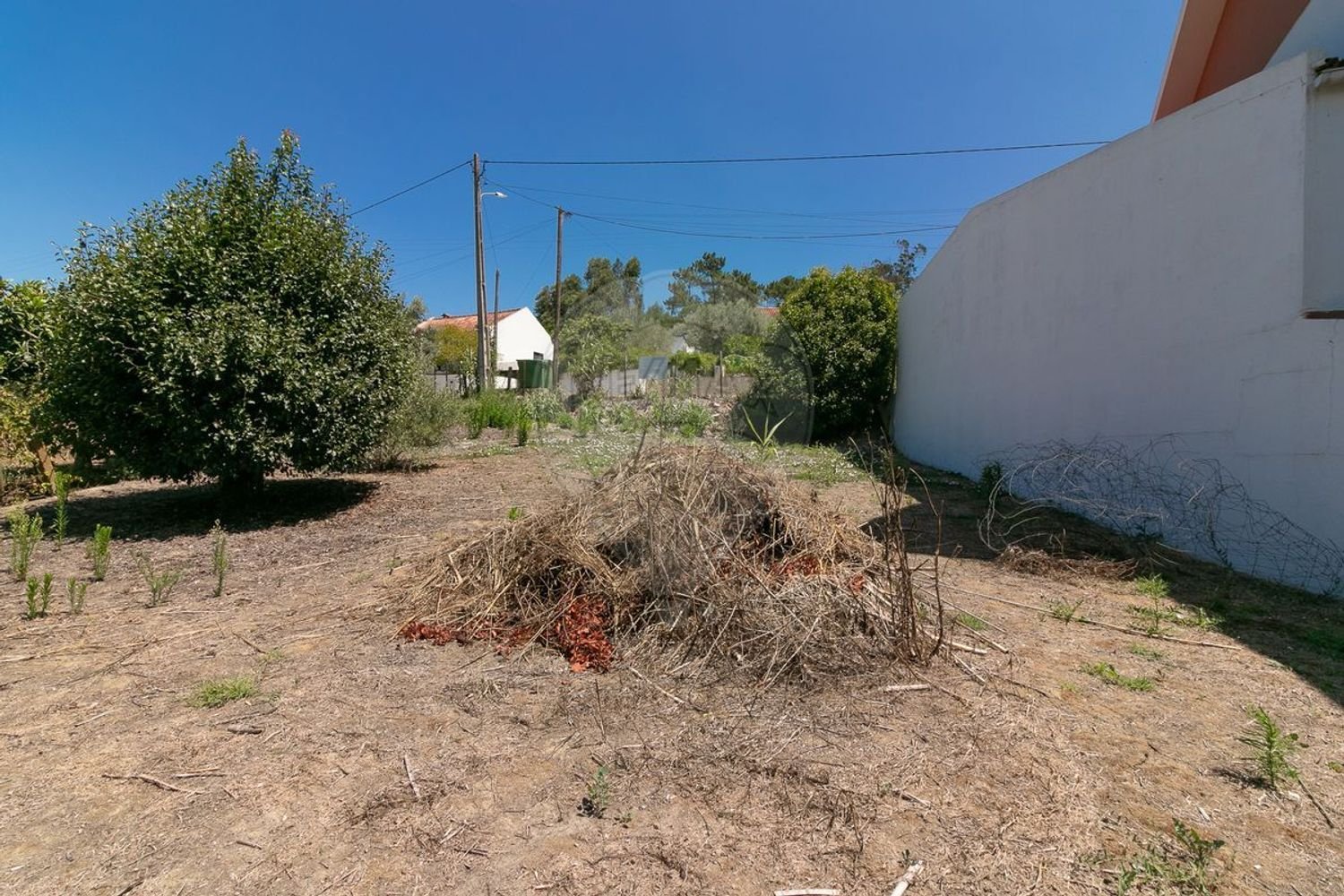 Земельный участок в Вале ди Сантарен, Португалия № 353629