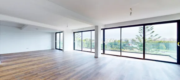 7 غرف نوم منزل في Setubal, Portugal رقم 120281 17