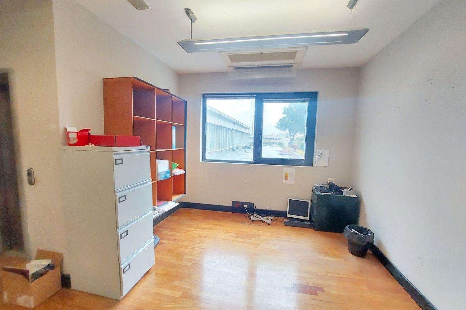 20-salle Propriété commerciale à Pomezia, Italy No. 179744