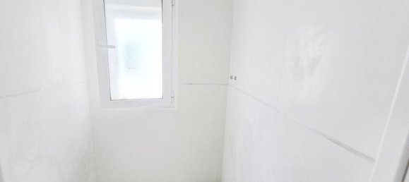 1 bedroom Penthouse in Granada, Spain No. 188623 27