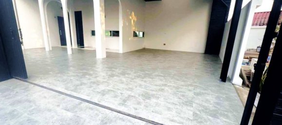 4 bedrooms House in Pattaya, Thailand No. 27486 13