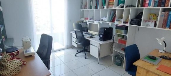 4 bedrooms House in Morlaas, France No. 294612 20