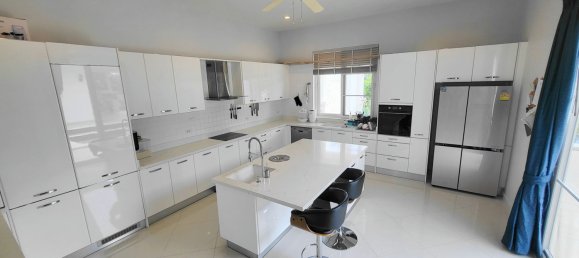 3 bedrooms Villa in Hua Hin, Thailand No. 4225 2