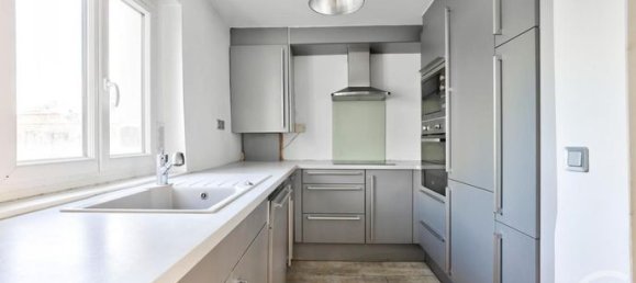 2 bedrooms Apartment in Aubervilliers, France No. 312211 10