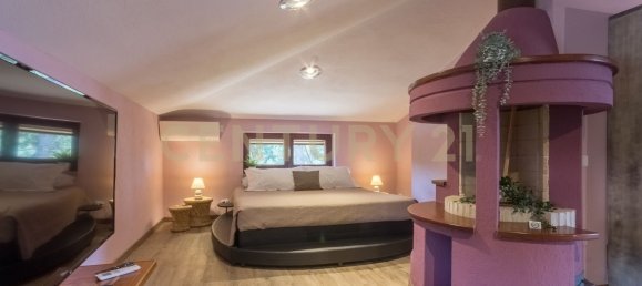 Villa de 12 habitaciónes en Quartu Sant'Elena, Italy No. 41270 34