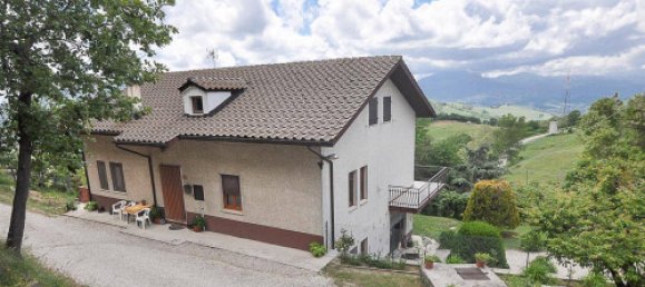 Дом с 3 спальнями в Форче, Италия № 162505 25