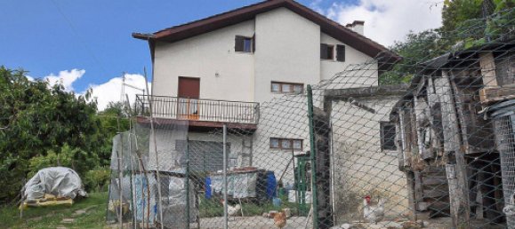 Дом с 3 спальнями в Форче, Италия № 162505 24