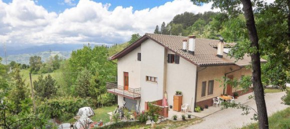 Дом с 3 спальнями в Форче, Италия № 162505 20