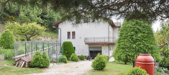 Дом с 3 спальнями в Форче, Италия № 162505 13