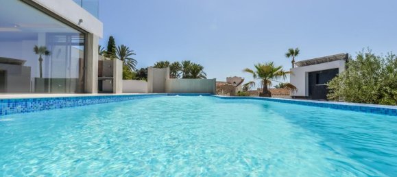 6 bedrooms Villa in Calpe, Spain No. 3473 2