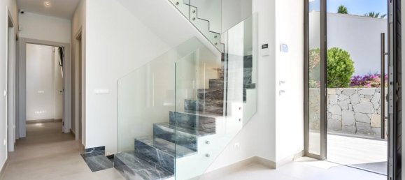 6 bedrooms Villa in Calpe, Spain No. 3473 14