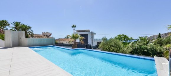 6 bedrooms Villa in Calpe, Spain No. 3473 3