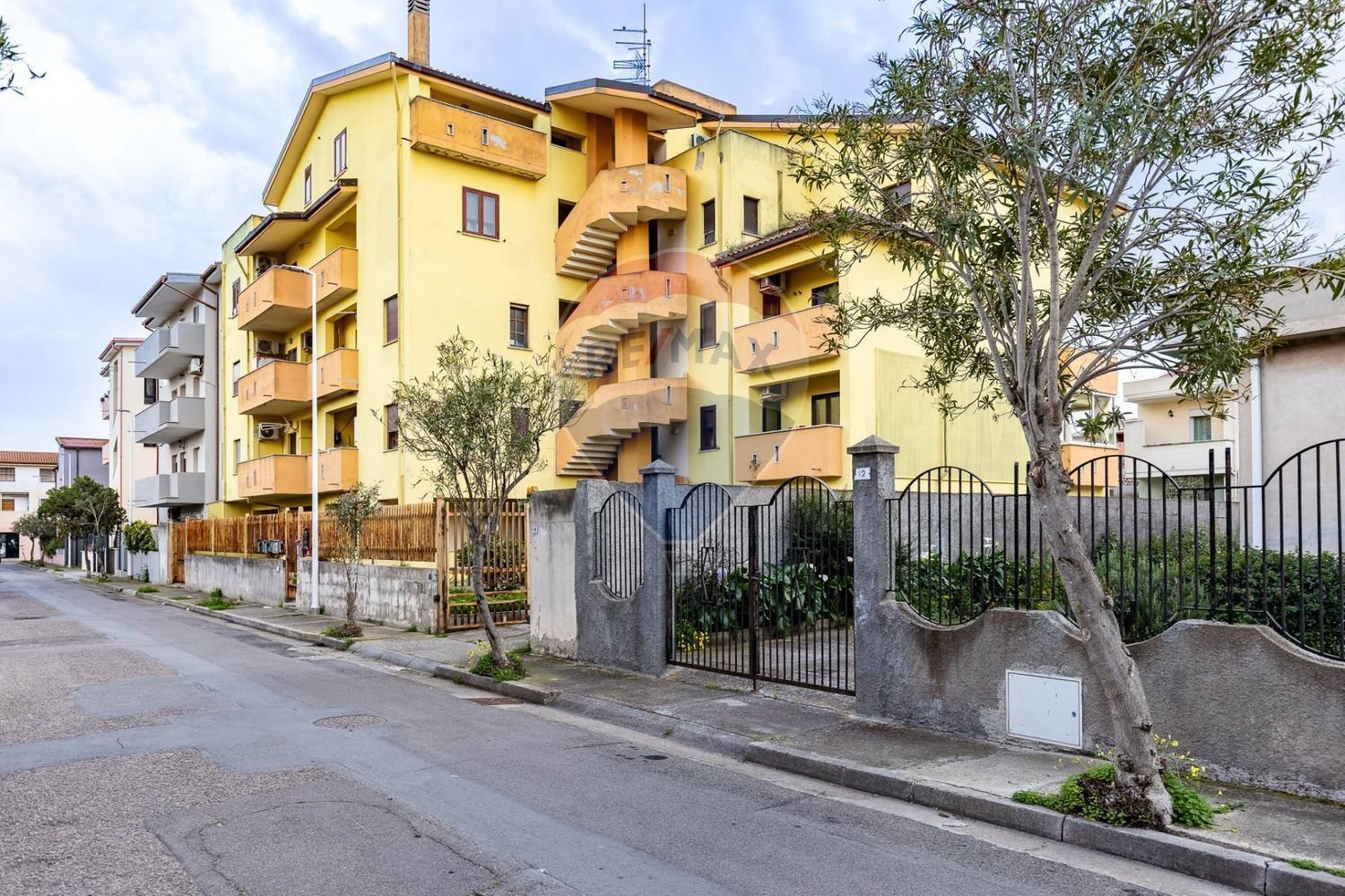 4 rooms Apartment in Assemini, Italy No. 54475