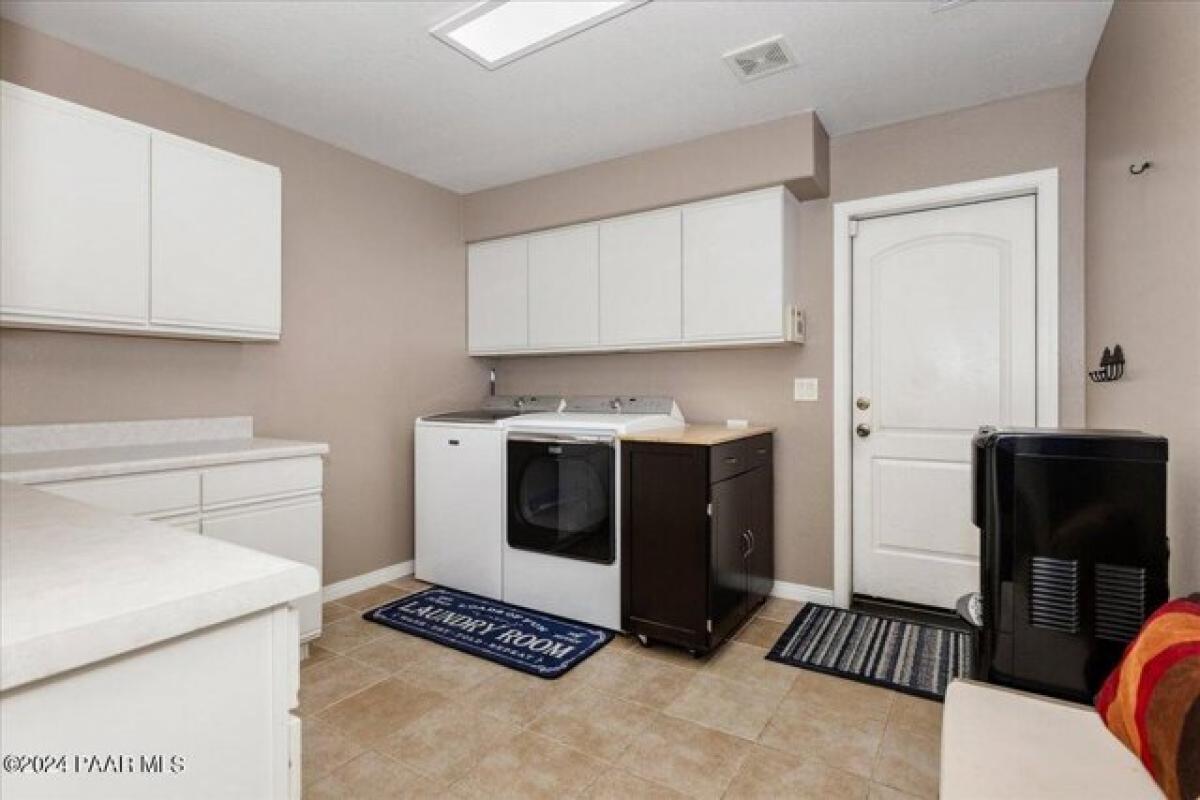 Casa de 4 dormitorios en Chino Valley, USA No. 398113