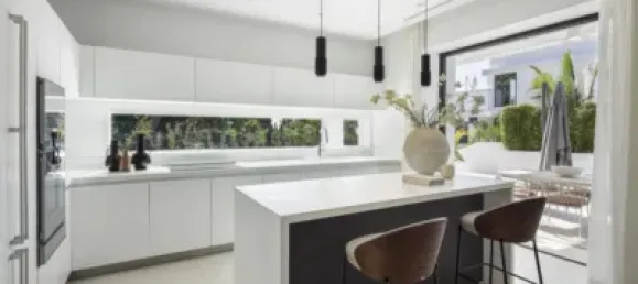 Дом с 5 спальнями в Марбелья, Испания № 73071 12