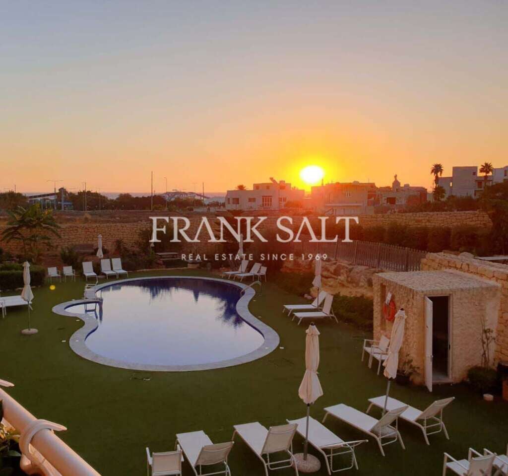 3 bedrooms Apartment in Bahar ic-Caghaq, Malta No. 6967