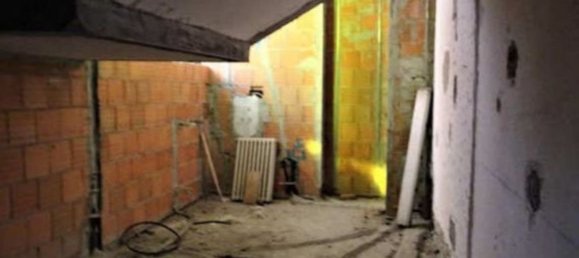 4 rooms Apartment in Senago, Italy No. 78722 7