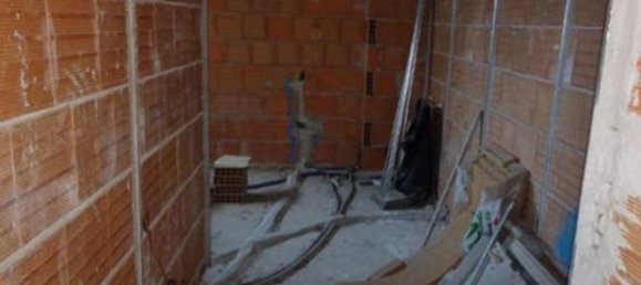 4 rooms Apartment in Senago, Italy No. 78722 18