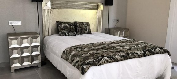 Villa de 6 dormitorios en Marbella, Spain No. 80844 12