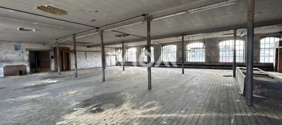 Building in Caudry, France No. 246553 4